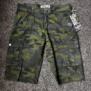 Men’s shorts size 32 NEW WITH TAGS